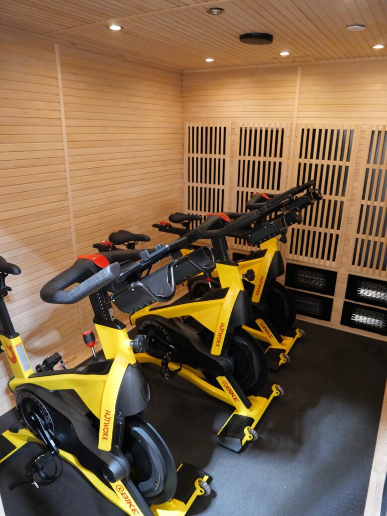HOTWORX - Grand Forks - Sauna with Bikes