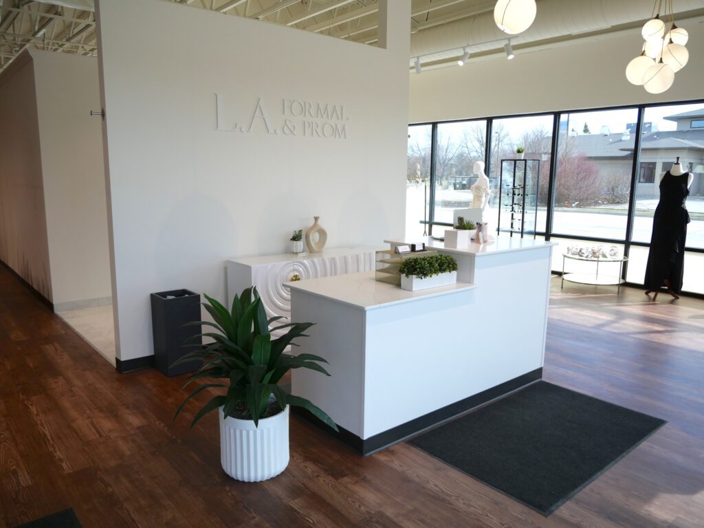 L.A. Formal and Prom - Grand Forks, North Dakota - Reception Area