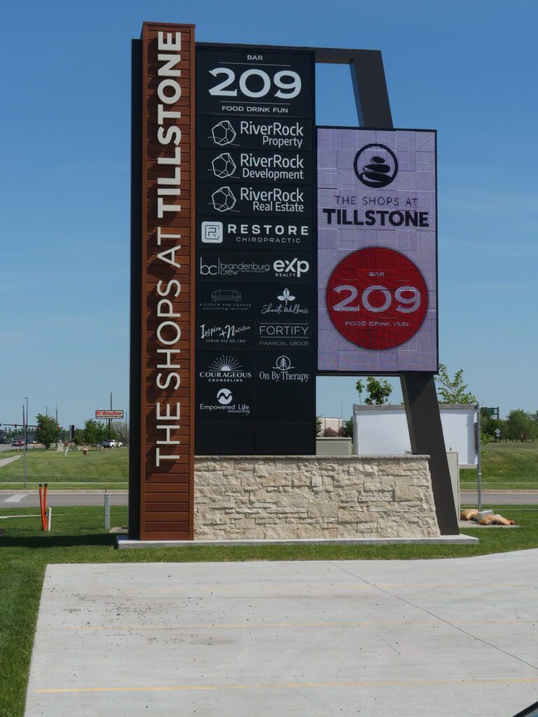 Bar 209 - On Digital Sign at The Shops at Tillstone